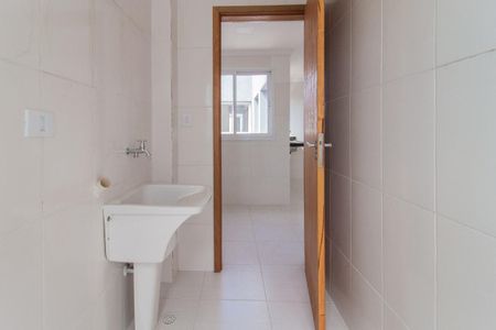 Apartamento para alugar com 70m², 2 quartos e 1 vaga Apartamento para alugar com 70m², 2 quartos e 1 vagaÁrea de serviço