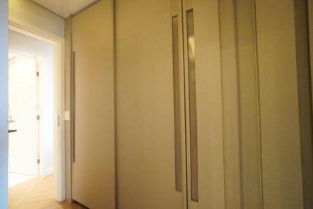 Apartamento à venda com 60m², 2 quartos e 2 vagasSuíte