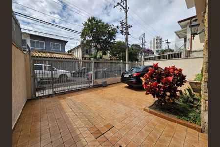 Casa à venda com 300m², 5 quartos e 8 vagasGaragem