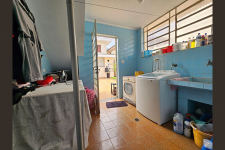 Casa à venda com 300m², 5 quartos e 8 vagasÁrea de Serviço