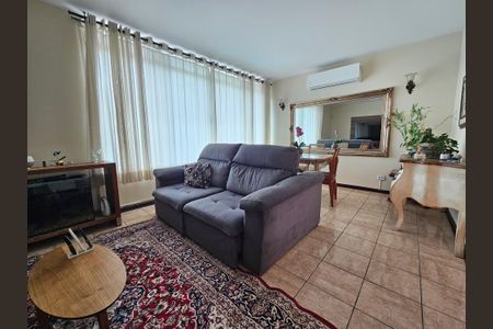 Sala de casa à venda com 5 quartos, 300m² em Vila Congonhas, São Paulo