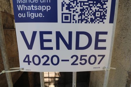 Casa à venda com 134m², 4 quartos e sem vagaFachada