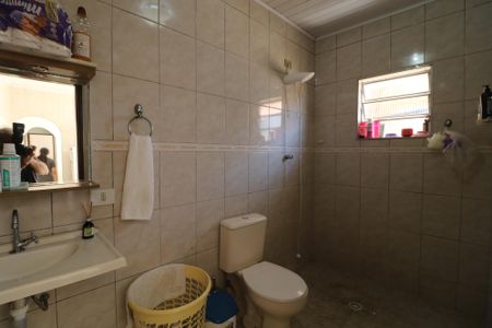 Casa à venda com 134m², 4 quartos e sem vagaBanheiro C1