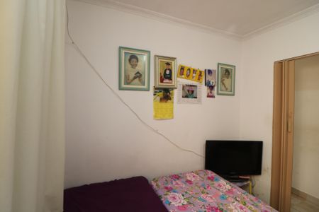 Casa à venda com 134m², 4 quartos e sem vagaQuarto 2 C2