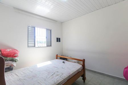 Casa à venda com 134m², 4 quartos e sem vaga