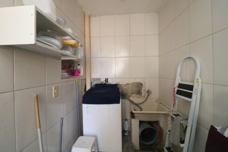 Casa à venda com 134m², 4 quartos e sem vagaÁrea de Serviço C2