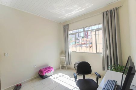 Casa à venda com 134m², 4 quartos e sem vaga