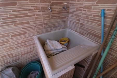 Casa à venda com 134m², 4 quartos e sem vagaÁrea de Serviço C1