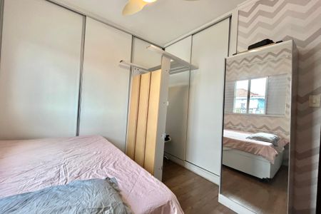 Casa à venda com 230m², 3 quartos e 2 vagasQuarto 3