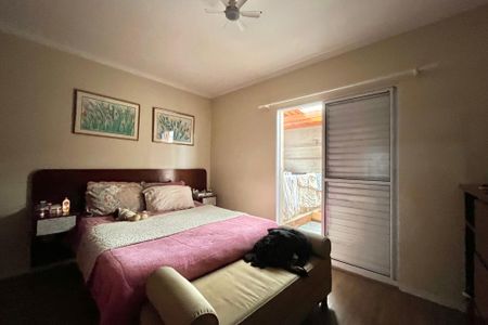 Casa à venda com 230m², 3 quartos e 2 vagasSuite