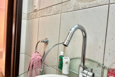 Casa à venda com 230m², 3 quartos e 2 vagasLavabo