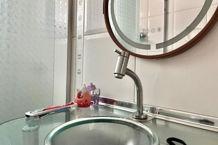 Casa à venda com 230m², 3 quartos e 2 vagasBanheiro Corredor