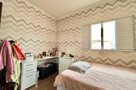Casa à venda com 230m², 3 quartos e 2 vagasQuarto 3