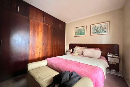 Casa à venda com 230m², 3 quartos e 2 vagasSuite