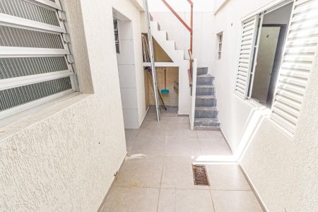 Casa à venda com 100m², 5 quartos e 2 vagas Casa à venda com 100m², 5 quartos e 2 vagasÁrea de Serviço