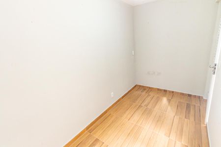 Casa à venda com 100m², 5 quartos e 2 vagas Casa à venda com 100m², 5 quartos e 2 vagasSuíte