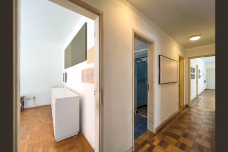 Apartamento à venda com 159m², 3 quartos e 1 vagaCorredor
