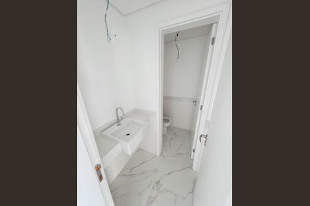 Apartamento à venda com 270m², 4 quartos e 6 vagasBanheiro