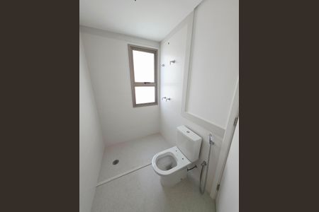 Apartamento à venda com 270m², 4 quartos e 6 vagasBanheiro