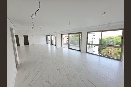 Apartamento à venda com 270m², 4 quartos e 6 vagasSala