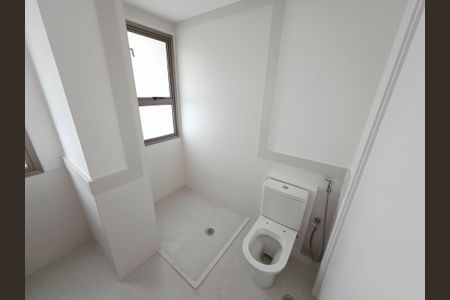 Apartamento à venda com 270m², 4 quartos e 6 vagasBanheiro