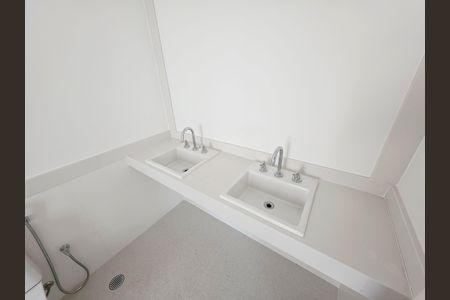 Apartamento à venda com 290m², 3 quartos e 4 vagasBanheiro