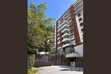 Apartamento à venda com 505m², 3 quartos e 6 vagas Apartamento à venda com 505m², 3 quartos e 6 vagasFachada