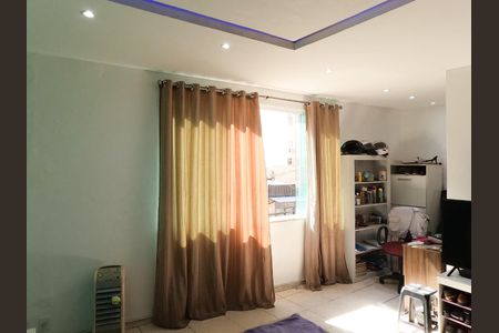 Casa à venda com 250m², 3 quartos e 1 vaga