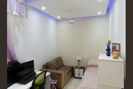 Casa à venda com 250m², 3 quartos e 1 vaga