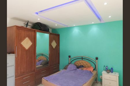 Casa à venda com 250m², 3 quartos e 1 vaga