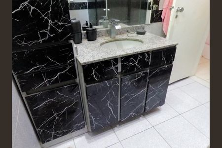 Casa à venda com 250m², 3 quartos e 1 vaga