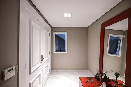 Casa de condomínio para alugar com 420m², 3 quartos e 6 vagasHall Social