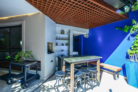 Casa de condomínio para alugar com 420m², 3 quartos e 6 vagasVaranda Gourmet