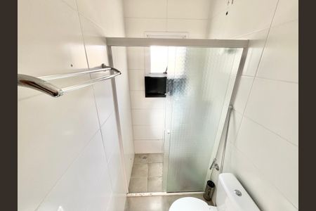 Casa de condomínio para alugar com 56m², 2 quartos e 1 vagaBanheiro