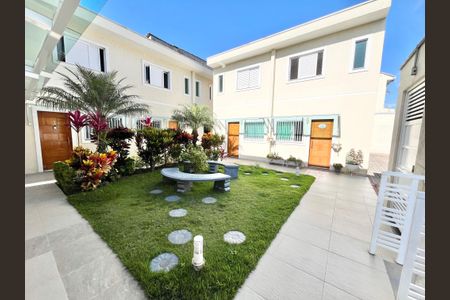 Casa de condomínio para alugar com 56m², 2 quartos e 1 vagaÁrea externa