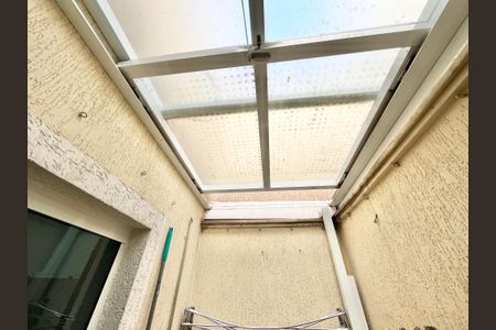 Casa de condomínio para alugar com 56m², 2 quartos e 1 vagaÁrea de Serviço