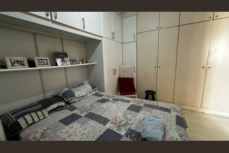 Apartamento à venda com 105m², 3 quartos e 2 vagasQuarto 2