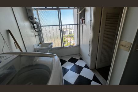 Apartamento à venda com 105m², 3 quartos e 2 vagasÁrea de Serviço