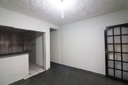 Casa para alugar com 64m², 1 quarto e 1 vagaSala 