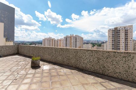 Apartamento à venda com 244m², 2 quartos e 1 vagaTerraço