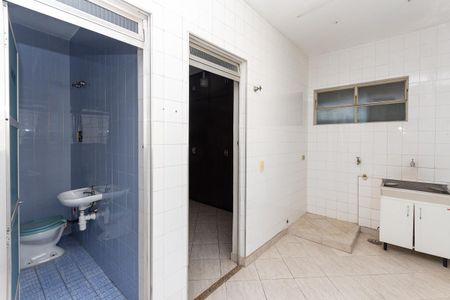 Apartamento à venda com 244m², 2 quartos e 1 vagaÁrea de Serviço