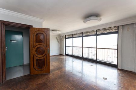 Apartamento à venda com 244m², 2 quartos e 1 vagaSala