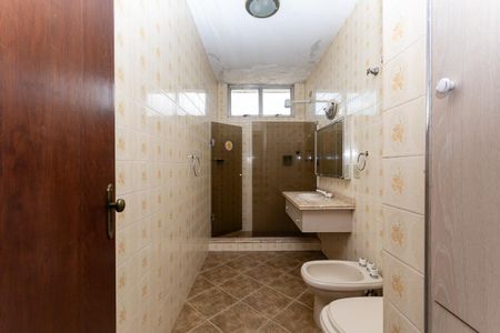 Apartamento à venda com 244m², 2 quartos e 1 vagaBanheiro Social