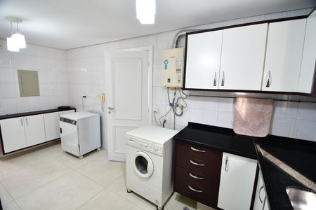 Apartamento à venda com 240m², 3 quartos e 3 vagasÁrea de Serviço