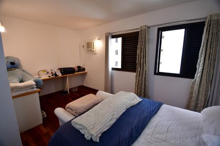 Apartamento à venda com 240m², 3 quartos e 3 vagasQuarto 2 - Suíte