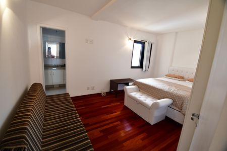 Apartamento à venda com 240m², 3 quartos e 3 vagasQuarto 1 - Suíte