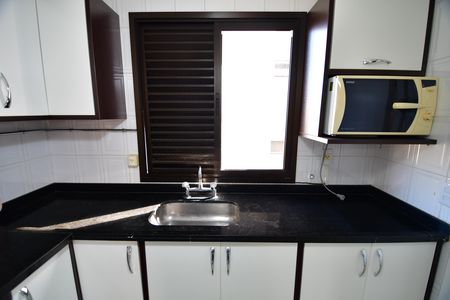 Apartamento à venda com 240m², 3 quartos e 3 vagasÁrea de Serviço