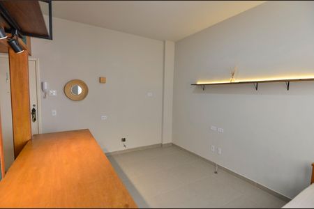 Studio para alugar com 25m², 1 quarto e sem vaga Studio para alugar com 25m², 1 quarto e sem vagaSala/Quarto