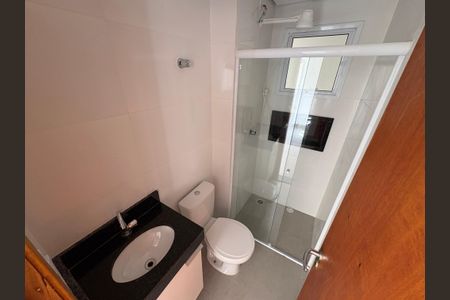 Apartamento para alugar com 39m², 2 quartos e sem vagaBanheiro
