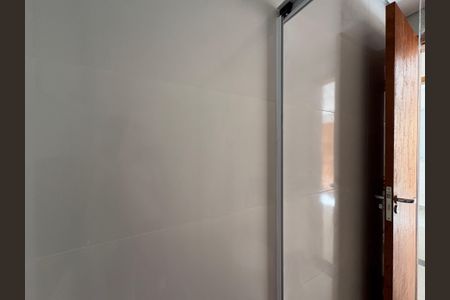 Apartamento para alugar com 39m², 2 quartos e sem vagaBanheiro